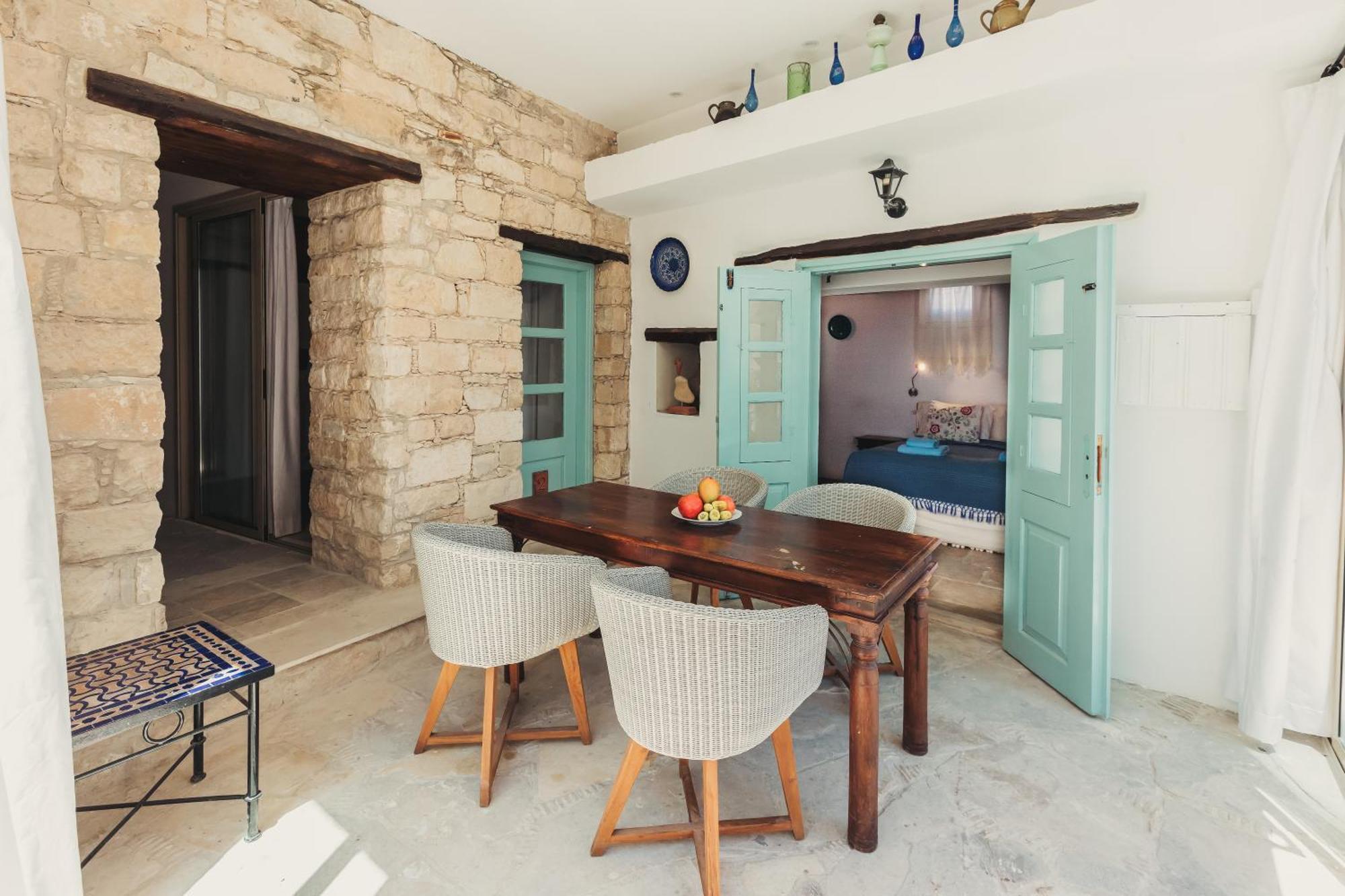 Archondia House - Holiday Apartments With Pool Калавасос Екстериор снимка